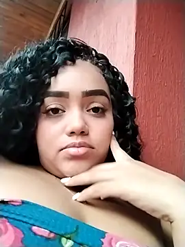 kiara milf  online show from October 4, 10:36 pm