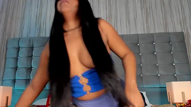 Poacahontasfg online show from December 20, 4:05 am