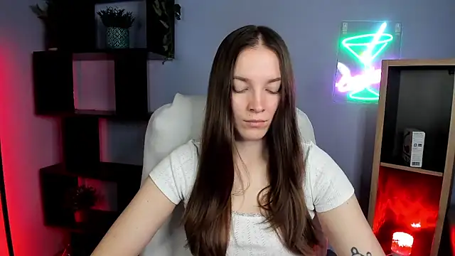 kenzie x online show from December 21, 8:07 am