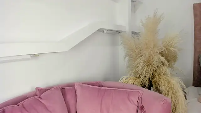 im alejandra  online show from October 5, 12:37 am