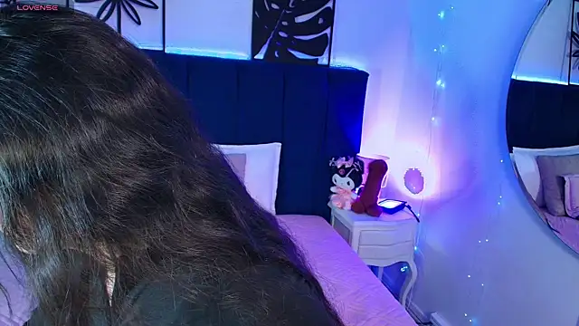 Tifanny grey online show from November 10, 8:15 pm