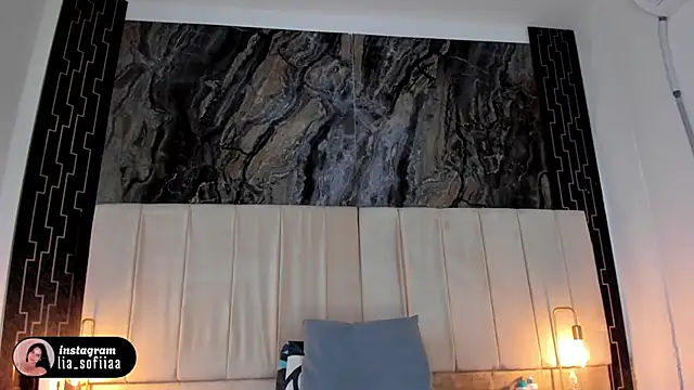 lia sofiia online show from January 9, 9:46 am