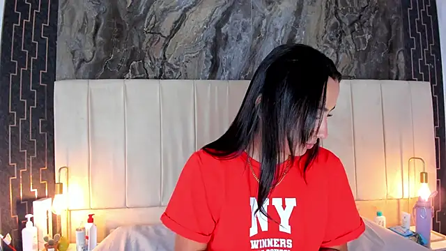 lia sofiia online show from December 14, 9:37 am