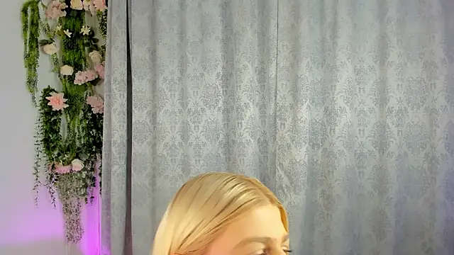 JosephineBlairs online show from June 26, 11:00 am