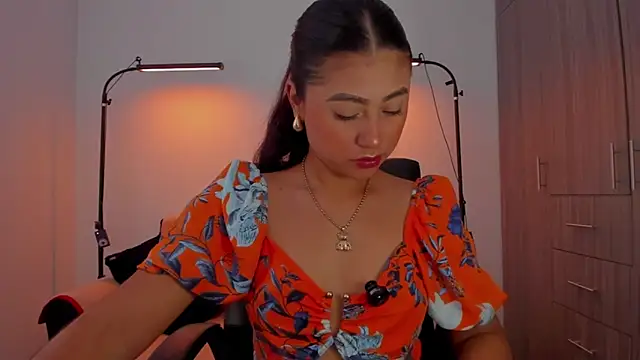 cloy baby   online show from April 6, 11:33 am