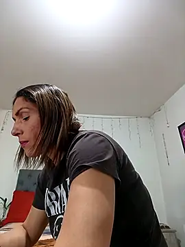 Corina hot online show from January 7, 8:56 pm