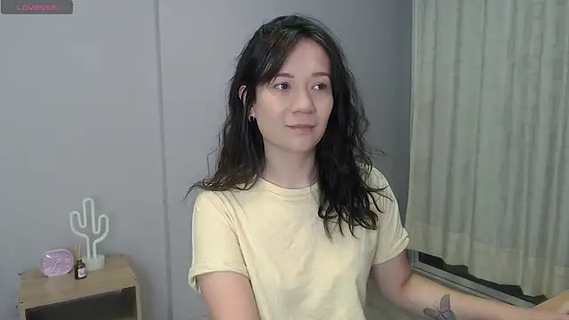Snapshot of lanna_1878 chatting on September 15, 1:19 pm lanna 1878 online show from September 15, 1:19 pm
