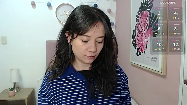 Snapshot of lanna_1878 chatting on October 6, 1:17 pm lanna 1878 online show from October 6, 1:17 pm