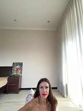 Hott Lolla online show from April 20, 7:33 am