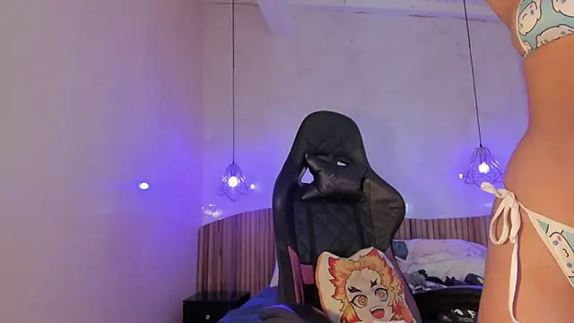 IamNayuta online show from February 4, 3:09 am