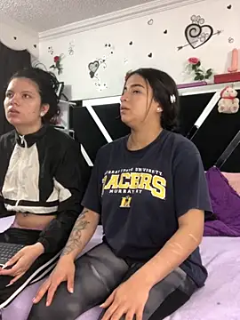 1lovelygirls online show from October 25, 12:13 pm