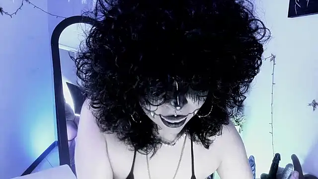 kuromi69 online show from March 4, 7:48 am