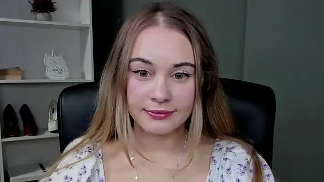 kitty valeria online show from January 15, 9:54 pm