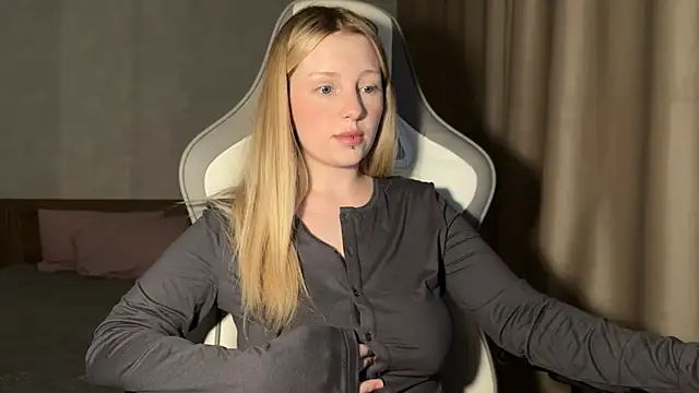 x ivy x online show from October 28, 5:19 pm