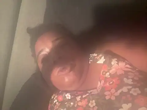 JCCaramelbarbie1 online show from August 1, 12:34 am