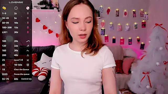 LanaBlu  online show from December 18, 2:27 am