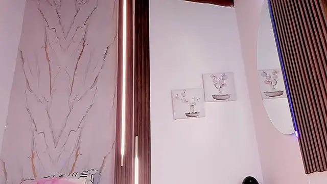 mia six66 online show from February 27, 12:16 pm