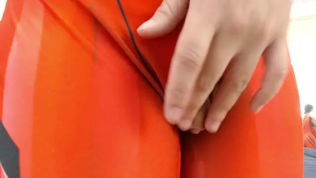 minene mikami online show from March 16, 1:37 pm