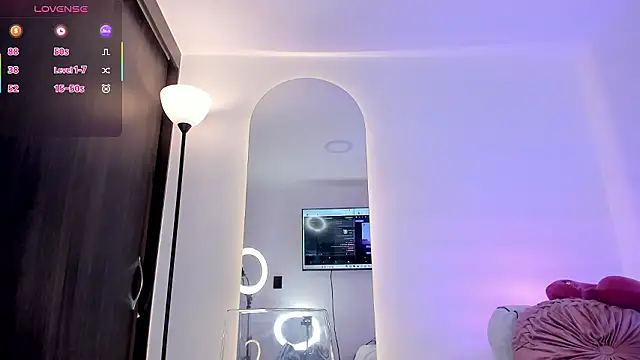 mariablonde  online show from March 10, 10:25 pm