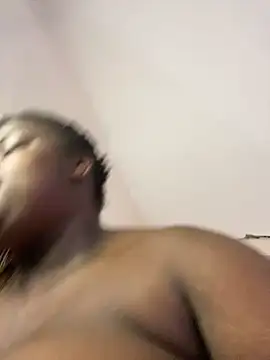 HornyxLadie online show from April 18, 6:16 am