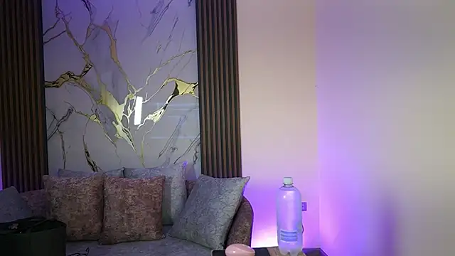 Anybuny online show from October 11, 1:36 pm