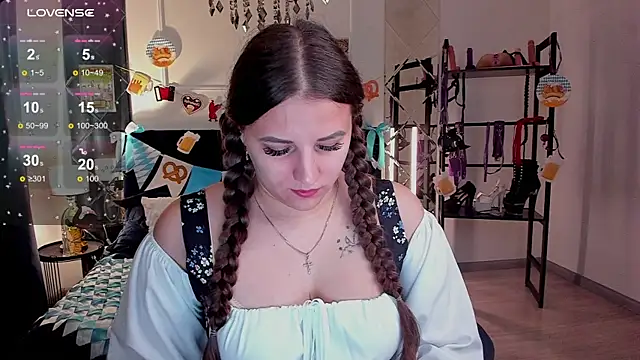Snapshot of CandyKimmy chatting on October 1, 1:10 am CandyKimmy online show from October 1, 1:10 am
