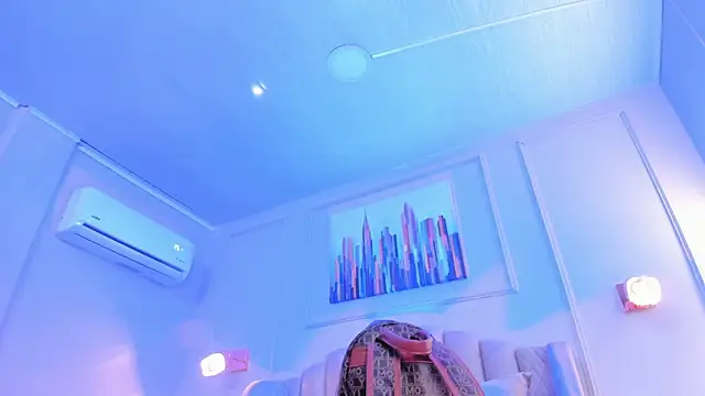 bigboobsnaughty1 online show from November 18, 10:49 am