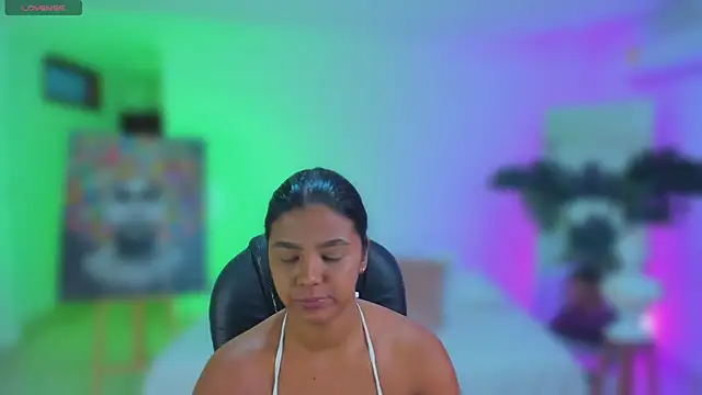 JANYLOVE   online show from April 21, 10:55 am