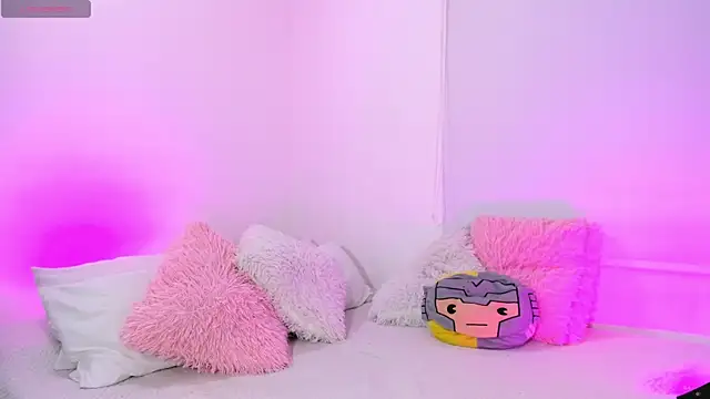 karly rioss online show from April 29, 12:25 am