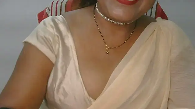 Cute Ruhi99 online show from July 5, 9:04 am