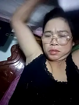 Snapshot of Sexy-asslove90 chatting on October 1, 8:36 pm Sexy-asslove90 online show from October 1, 8:36 pm