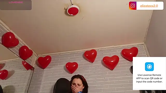 elizatexx online show from February 17, 9:03 pm