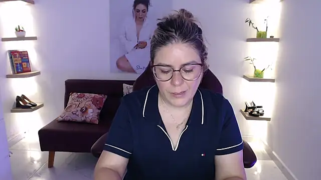 zehra sanem online show from February 6, 2:04 am