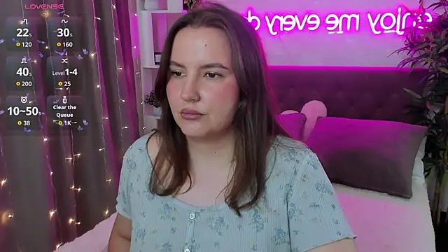 FeralPeach online show from July 13, 8:37 am