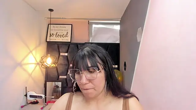 GiaFox  online show from November 19, 3:23 pm