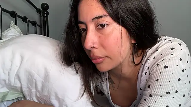 LorenaAnderson online show from March 27, 8:26 am