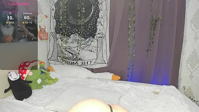 SophiaRyder online show from December 20, 5:11 am