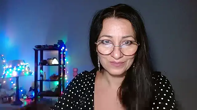 Snapshot of KeisyNeonX chatting on October 4, 8:35 pm KeisyNeonX online show from October 4, 8:35 pm