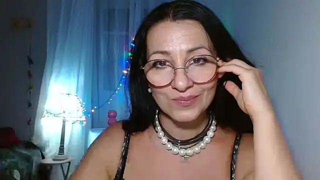 Snapshot of KeisyNeonX chatting on September 22, 7:45 pm KeisyNeonX online show from September 22, 7:45 pm