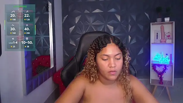 Cristal War online show from December 15, 11:43 pm