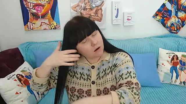 Sexy MALIKKA online show from April 17, 4:03 am