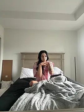 NattyFierros online show from December 1, 8:11 pm