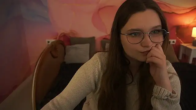 MagicPeachh  online show from November 9, 1:51 pm