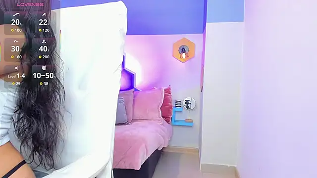 Chloe fischer  online show from September 17, 2:04 pm