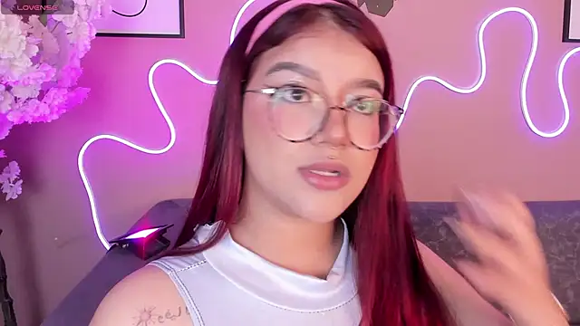 Sally  Walker online show from December 16, 3:23 am