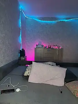 Evaaa Babiesss online show from February 24, 6:17 pm