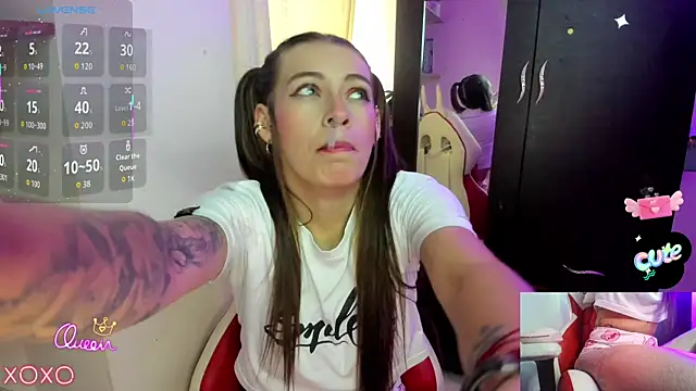 sweetlittlelisa online show from January 5, 7:39 pm