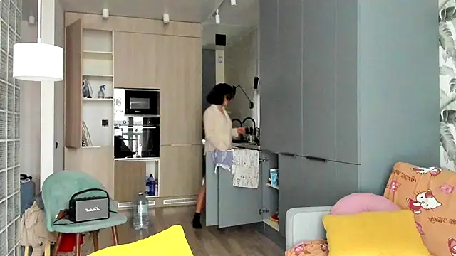 Lilith lutherlow online show from November 17, 12:50 pm