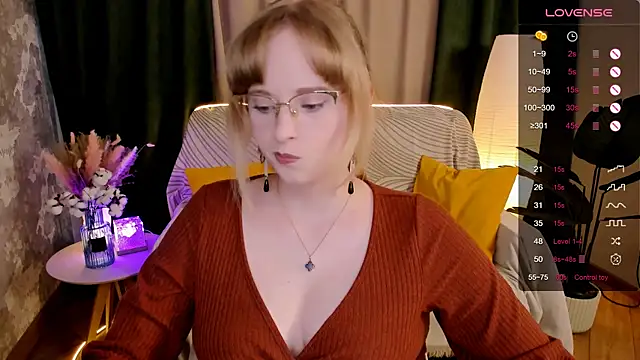 Aemilia  online show from March 20, 8:52 am