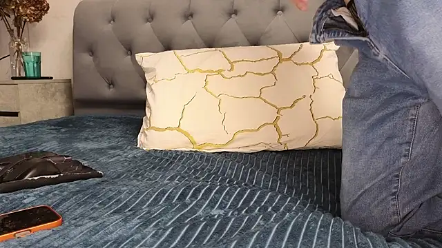 Strip-Lady online show from February 2, 12:15 pm